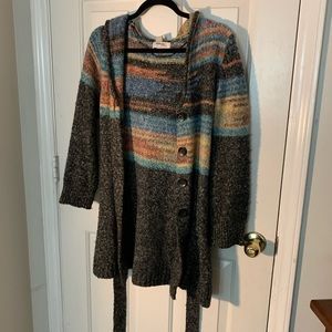 Sweater with removable tie💖